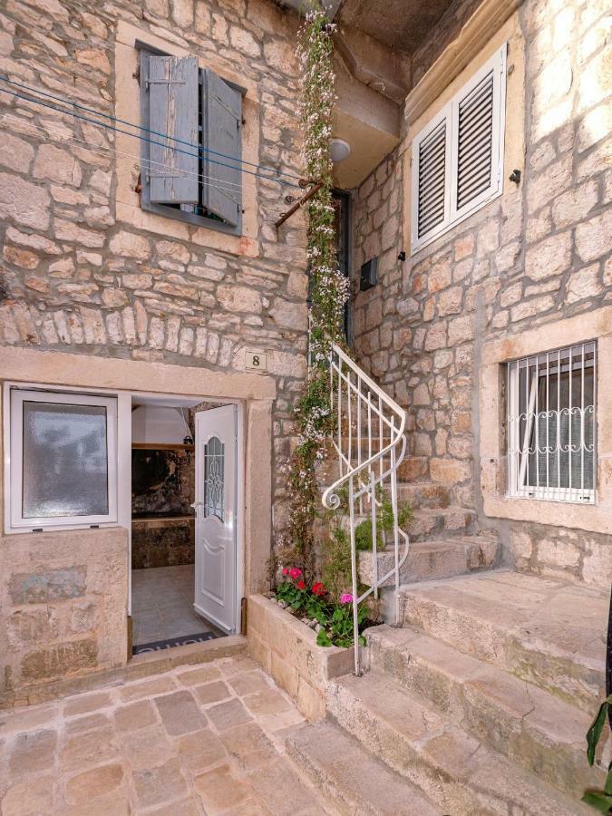 Apartment Mediteran Стари Град Экстерьер фото